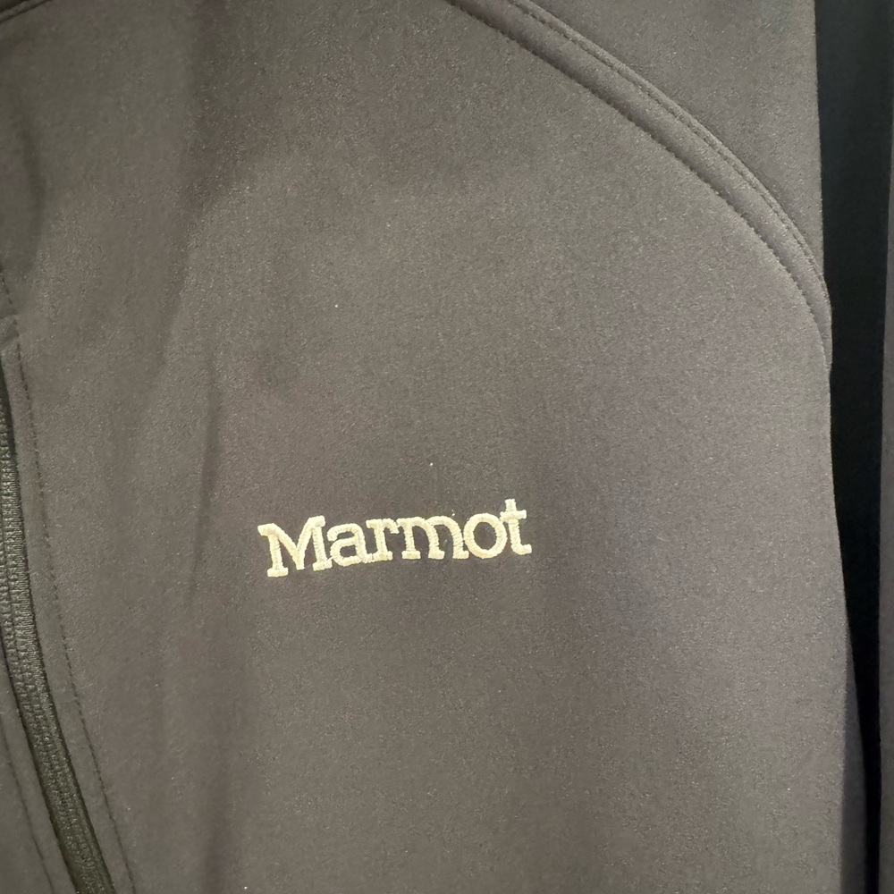 Marmot Softshell Jacket - Size Large - image 3